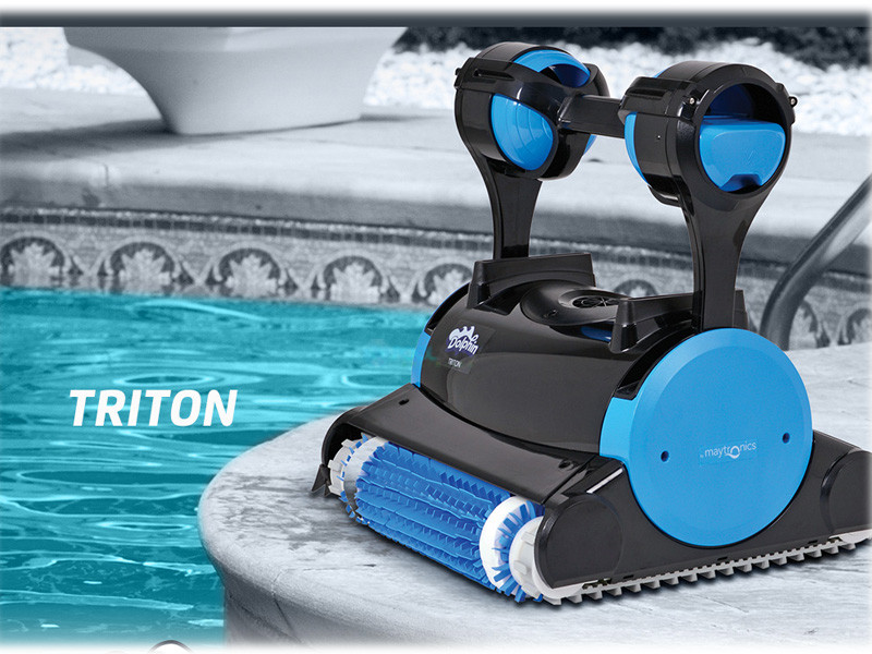 maytronics-dolphin-triton-robotic-pool-cleaner-99996356