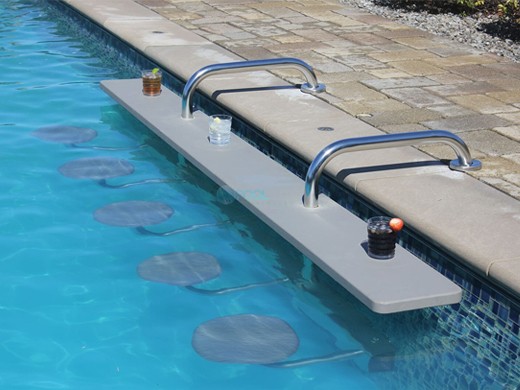 Global Pool Products 5-Seat Swim-Up Bar | Gray Powder Coated Structure ...