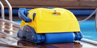 The Ultimate Guide to Automatic Pool Cleaners